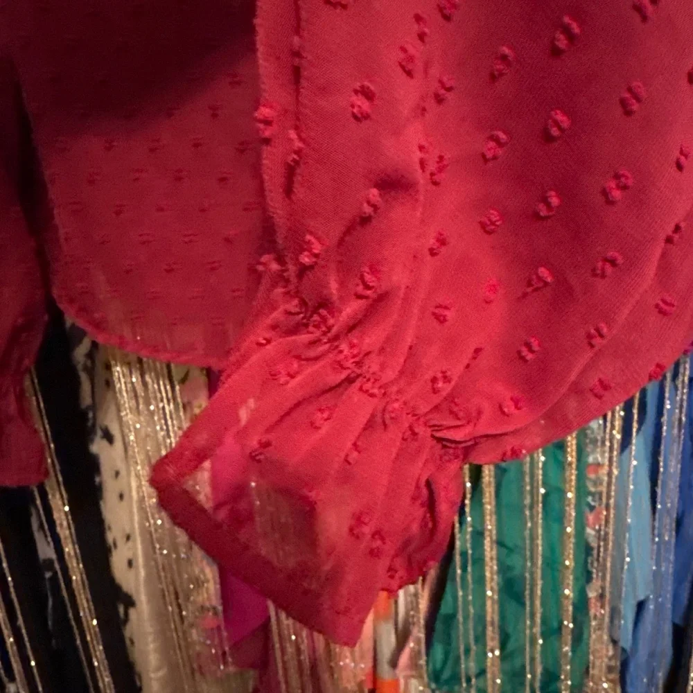 Top - Picture 2 of 5